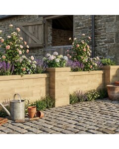 Pillared Retaining Wall / 5.55 x 0.65m