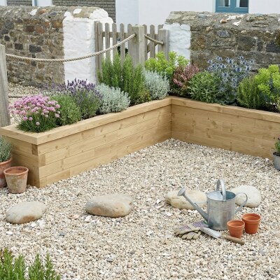 Slim L-Shaped Raised Planter / 2.625 x 2.25 x 0.45 x 0.45 x 0.45 m