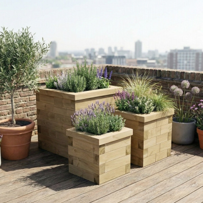 Cubic Wood Planter Trio Set / 0.75 x 0.75 x 0.75 m
