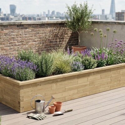 Large High Raised Bed / 3.75 x 1.5 x 0.55 m