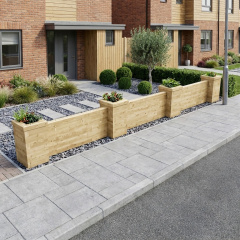 Pillared Retaining Wall / 5.55 x 0.65 m