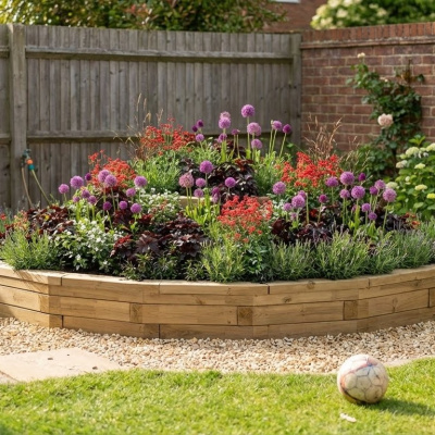 Cascading Curved Corner Raised Bed / 2.25 x 2.25 x 0.45m