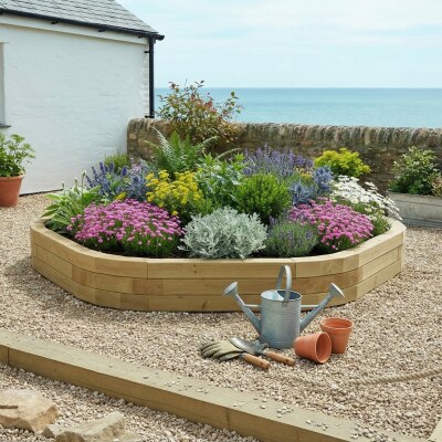 Low Hexagonal Wooden Tree Edging Kit / 2.42 x 2.25 x 0.25m