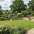 Curved Retaining Wall with Steps and Decking Space / 9.5m x 2.96 x 0.6m