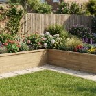 L-Shaped Raised Wooden Bed / 3.75 x 3.75 x 0.825 x 0.75m