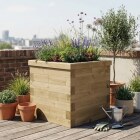 Large Wooden Cubic Garden Planter / 0.75 x 0.75 x 0.75m