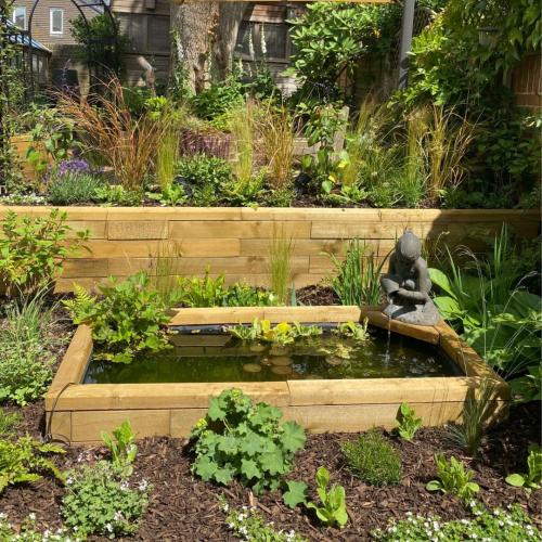 Barry's bespoke raised garden borders
