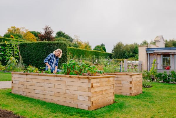 What is the best material for making a raised bed?