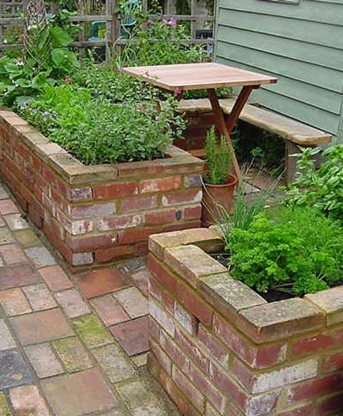 brick-type-raised-bed