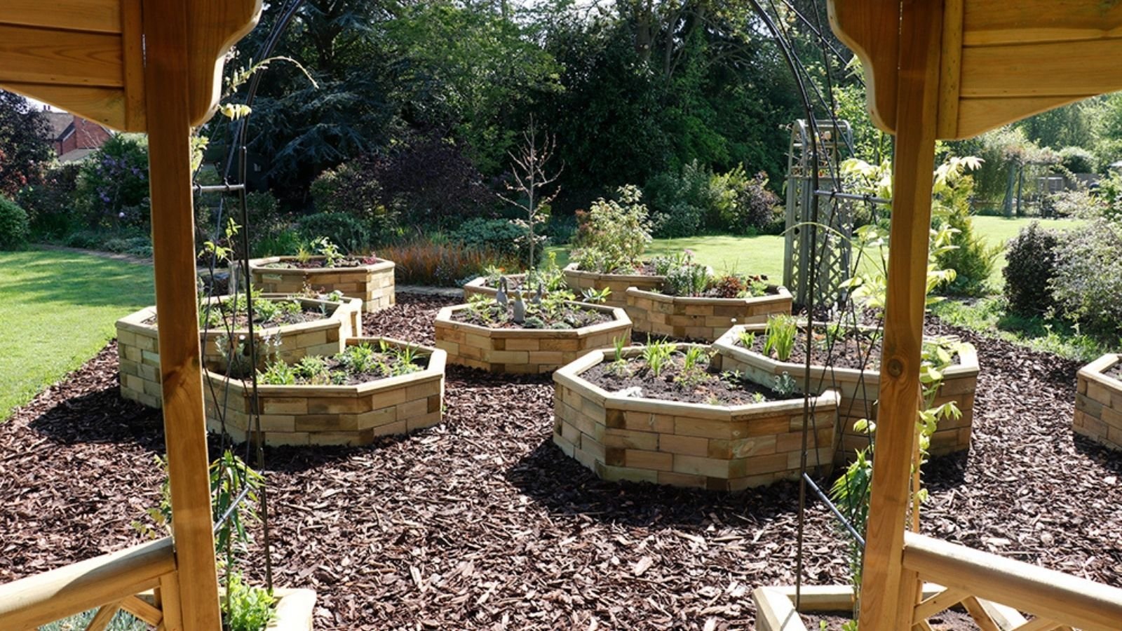 Octagonal raised beds