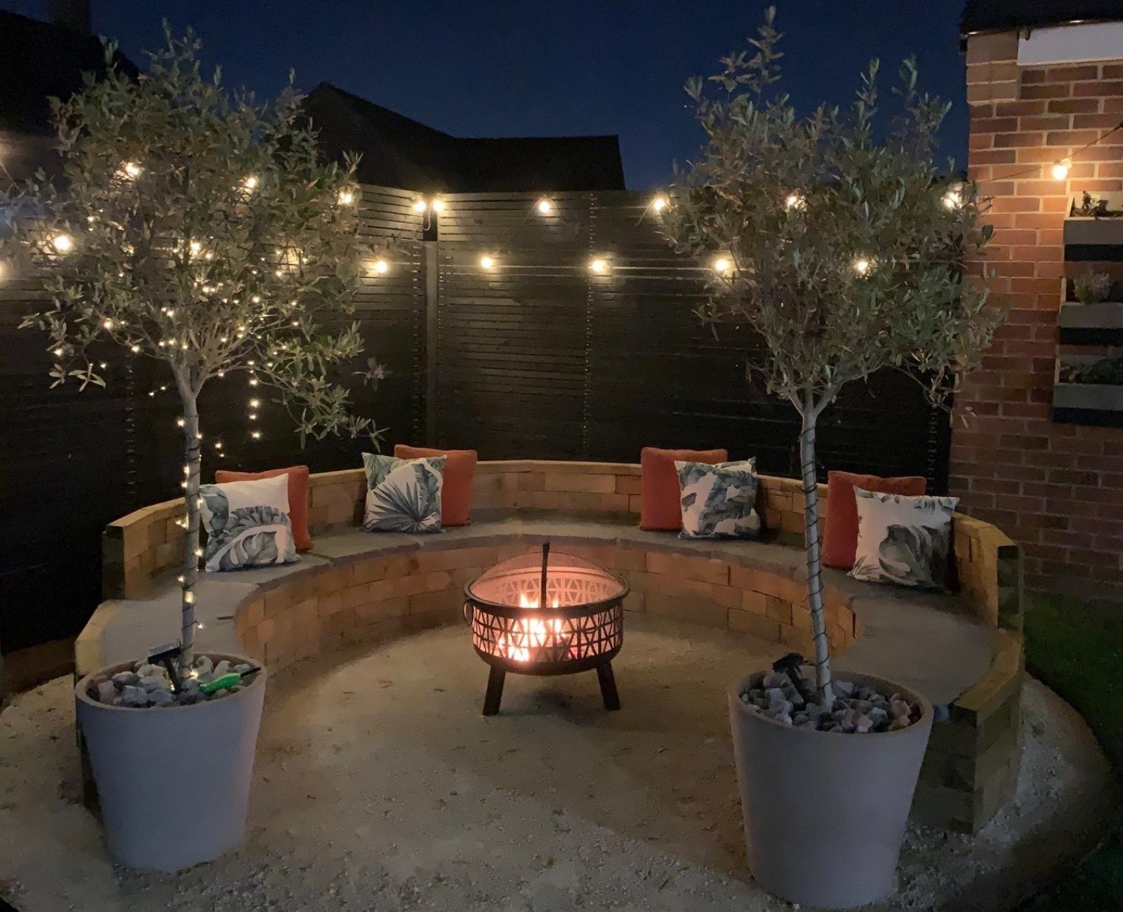 Fire pit seating