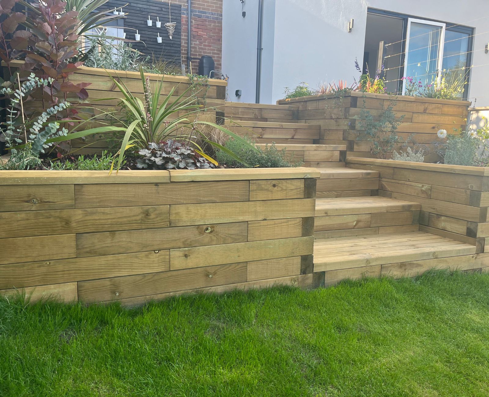 WoodBlocX retaining wall and steps