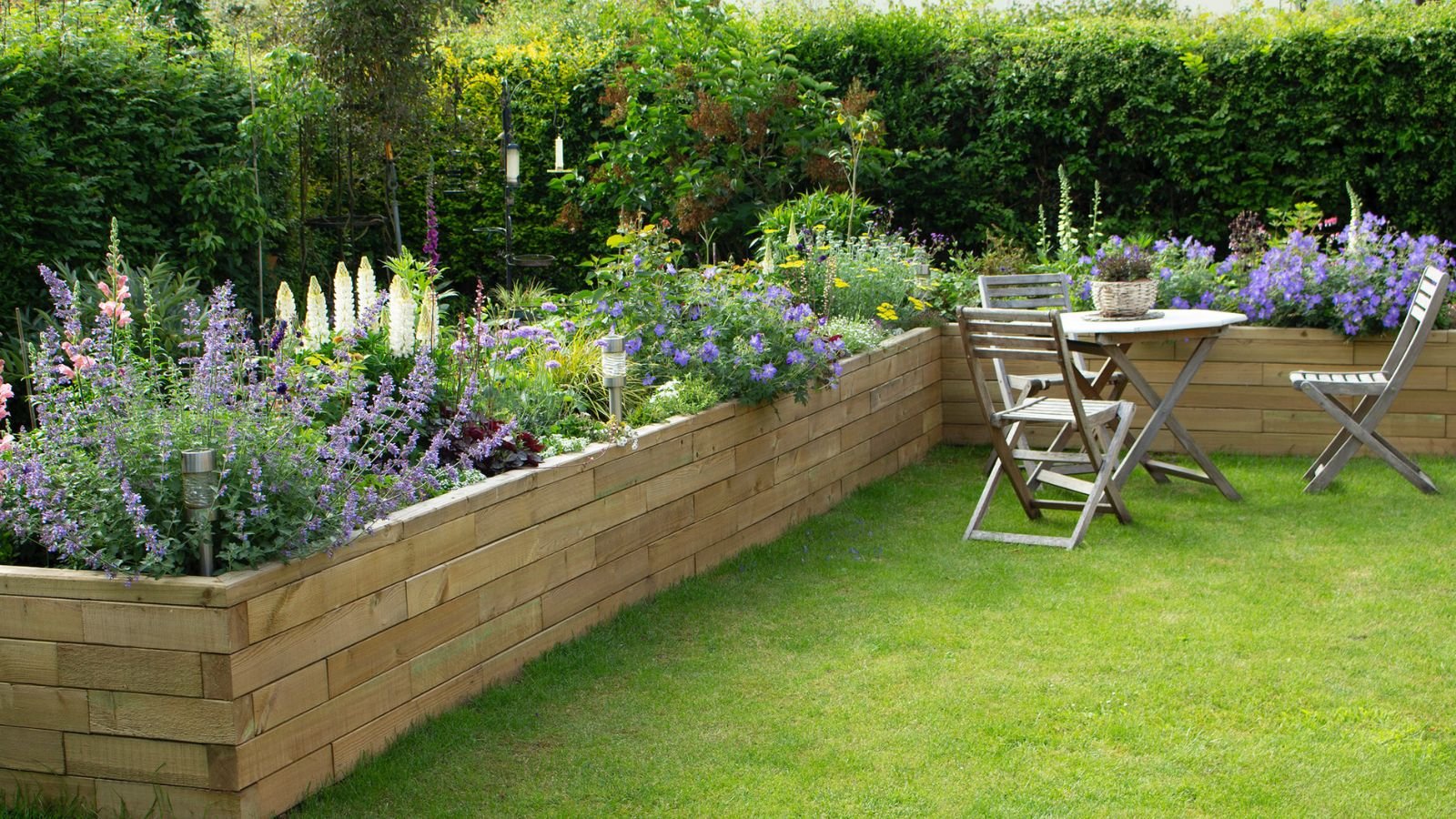 How to fill your raised bed